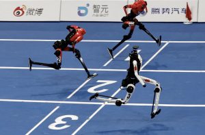 Robot Trung Quốc vượt kỉ lục của Usain Bolt